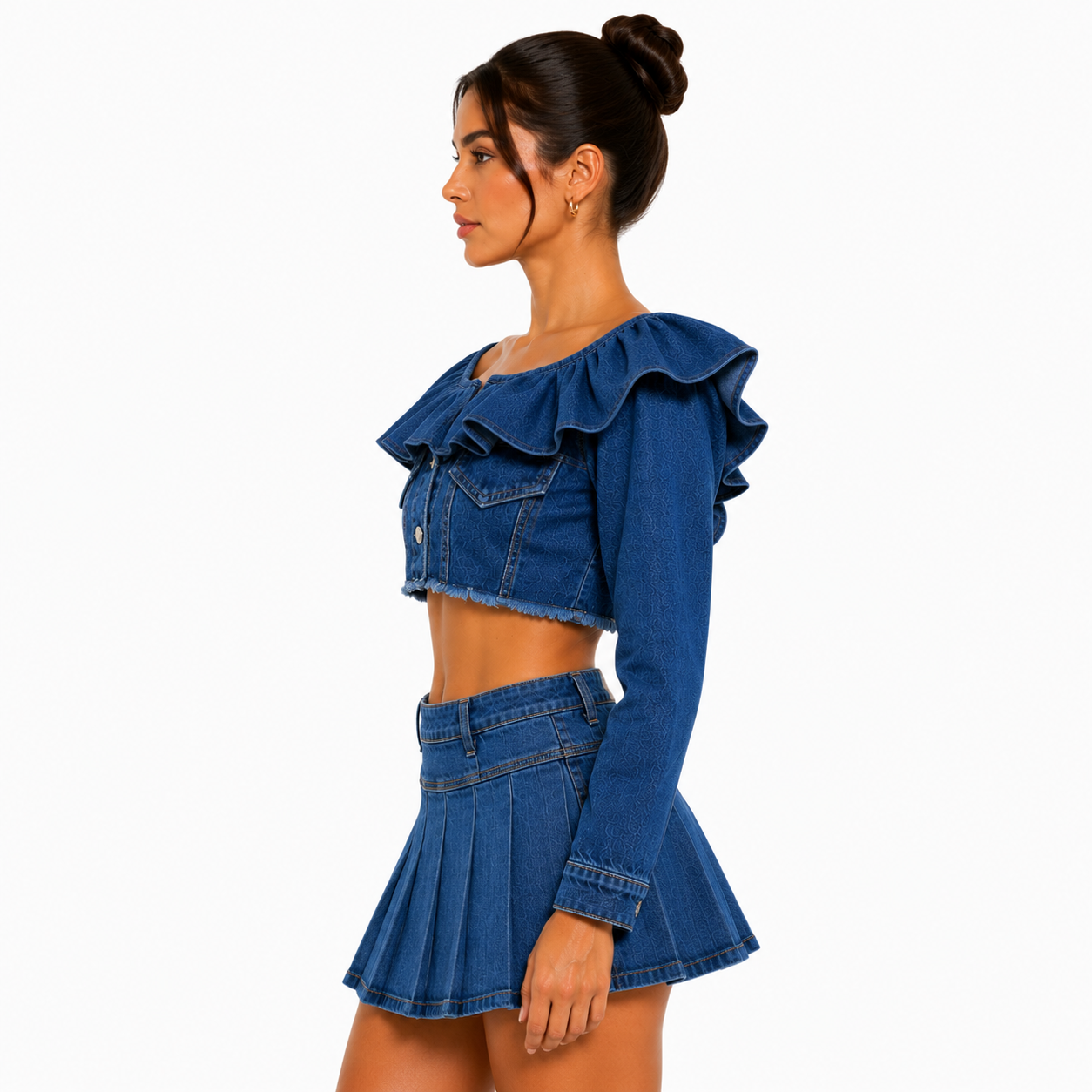 Chamarra Crop Denim con Olanes