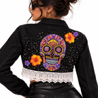 Chamarra Crop de Mezclilla Negra Artesanal con Calavera de Dulce, Cristales y Lentejuelas