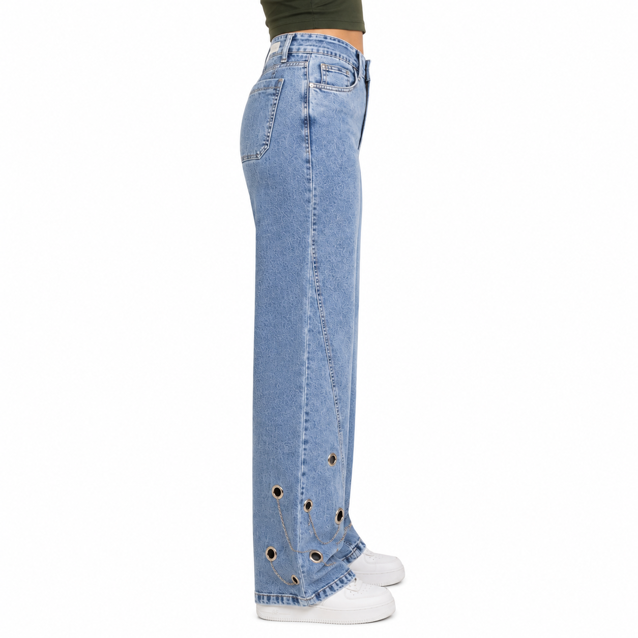 Jeans Recto con Ojillos Metálicos