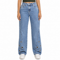 Jeans Recto con Ojillos Metálicos